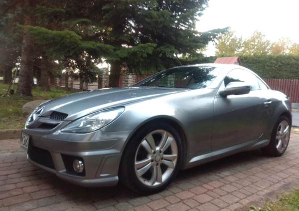 Mercedes-Benz SLK cena 56000 przebieg: 150000, rok produkcji 2010 z Jarosław małe 56